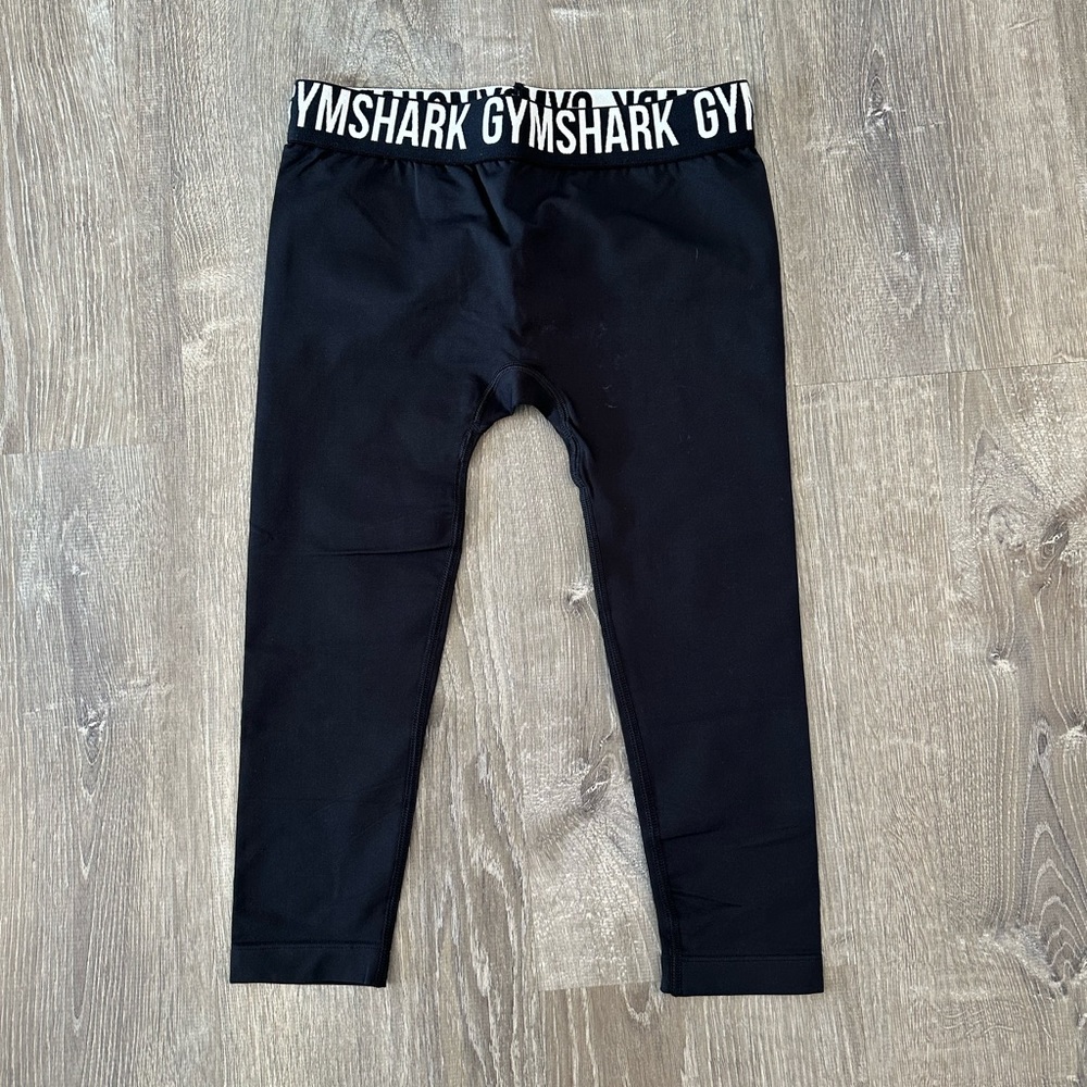 Gymshark cropped leggings NWOT size M